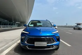 为什么说昂科拉Plus是12万级家用SUV最优选?因为它够稳定够实用图片