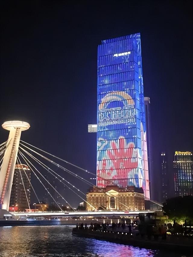 【寻迹·津沽】光影海河夜，“汉语桥”小选手乐享天津之美