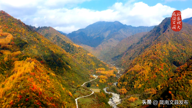 来白马山寨过个诗意国庆！这里的风不燥、云很柔、秋正好
