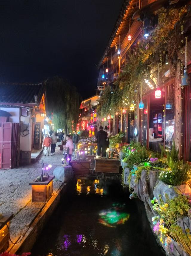 梦幻云南（六）：丽江古城·四方街，虎跳峡篇