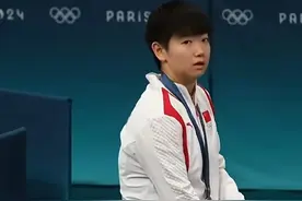 无缘大满贯！莎莎哭了！刘国梁邱贻可满脸担忧，这些举动让人心疼图片