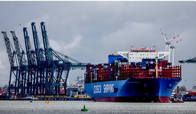 美媒：中国顺差首破万亿，特朗普上台11个月	，顶中国自己苦干5年