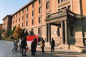 1919年北大校长蔡元培突然离校出走，消失几月，并留下谜一样字条图片