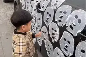 爆笑瞬间 新式保养车大法，就是妈妈该哭了！图片