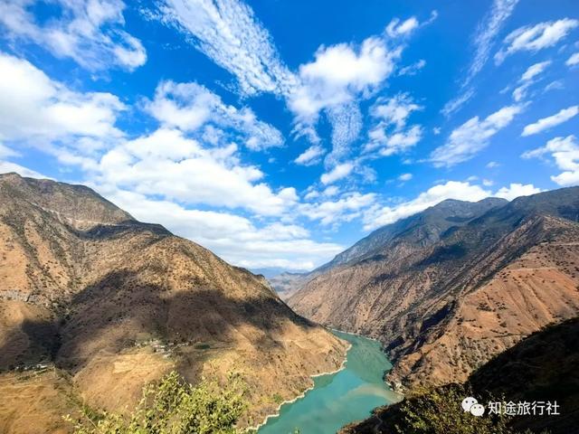 一年中最后一场华丽的秋色，鹤庆泸沽湖休闲5天游！11月底出发
