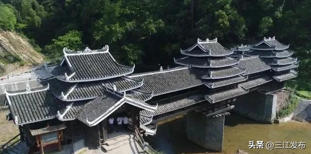 为什么可以反复爱上三江