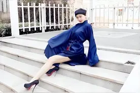 安徽道士胡小慧因涉嫌犯罪被捕，九名男徒弟揭露其行为图片