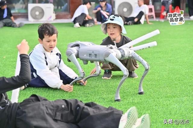从“户外天堂”到“户外运动目的地”：萍乡武功山的进阶之路