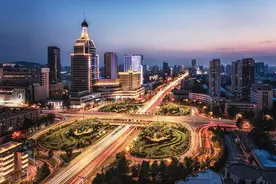 济南市中区修好这两条路 必将打造新的区域综合性中心图片