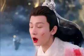 演员专业户：成毅专门吐血，雷佳音是冤大头，晓庆一出场就是丫头图片