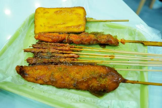 1元的包子，4块钱的蒸饺，这座城给人的幸福感怎么能这么高啊！