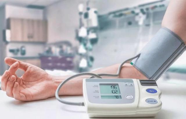 医生发现：天冷坚持戴帽子的人，过不了6个月，身体会有这7变化