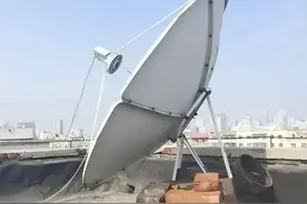 曾经火遍农村的卫星锅,能让百姓免费看电视,为什么突然消失了图片