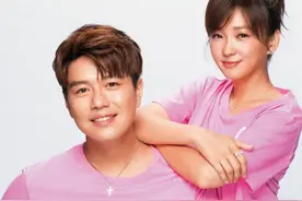 48岁女星六月承认婚姻犯错，原计划年底发离婚声明，最终醒悟反悔图片