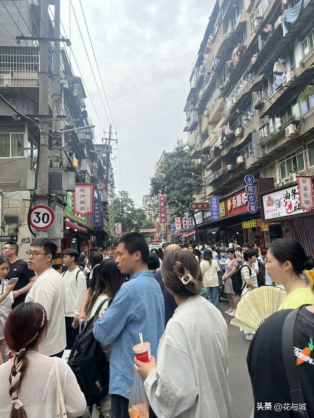 别挤滕王阁!南昌大士院,藏着老城最浓烟火气