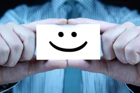 《天道》：在乌鸦的世界里，天鹅也有罪。图片