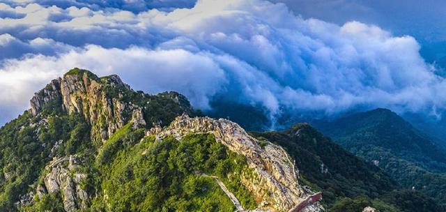 五一假期八大“坑人”景区出炉，每一个都名声在外，有你去过的吗