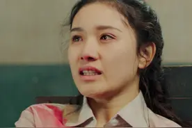 谍战剧《蜂巢》夏恩身世曝光，蒲丛仇人变生父，谭仲文被谋杀。图片