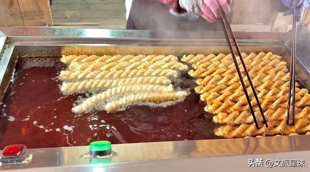 地平线下的古村落——地坑院：暖冬出游别样精彩