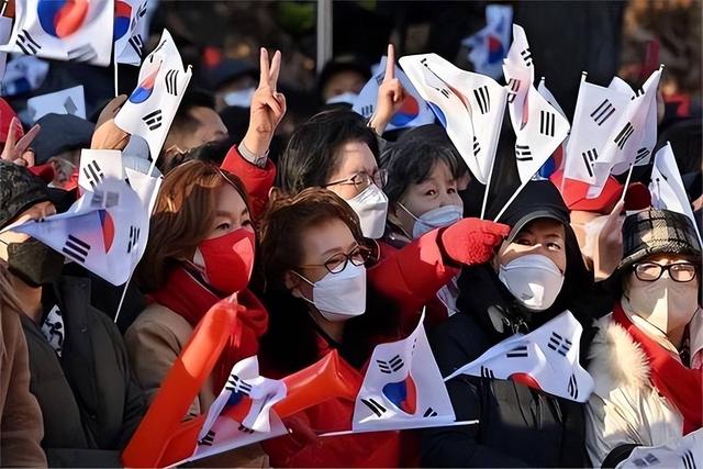 不出中国所料，李在明刚离开日本	，韩国就喊话中国：我们尽快谈判