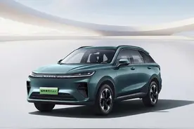 长城的“爆款”，全新设计语言，搭载Hi4电四驱，标配NOA无图智驾图片