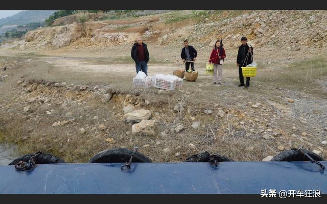 公交船游三峡，最有烟火气的游玩攻略