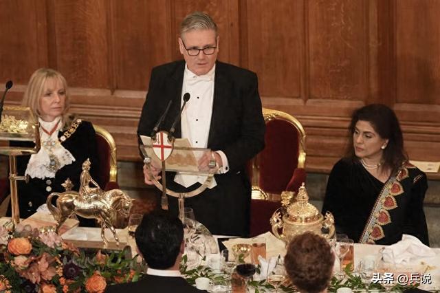 德外长访华回国，发文赞扬中国，英首相访华泡汤，中方4个字回应