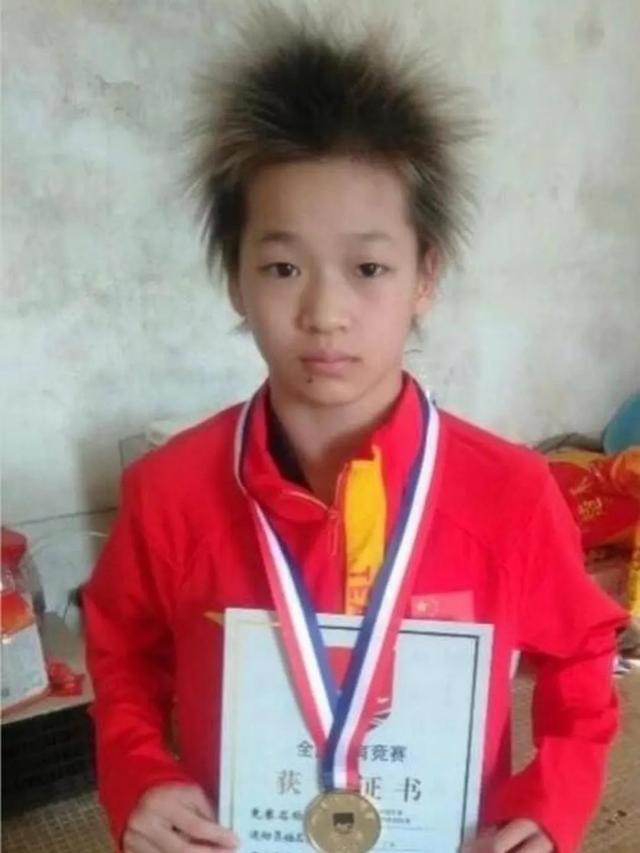 王伟莹再夺冠	，赛后透露全红婵不参加单人跳原因：不是最佳状态