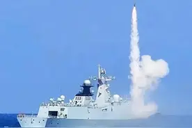 环澳22天，史上首次！055领衔“三舰闯大洋”，破了西方七大假象图片