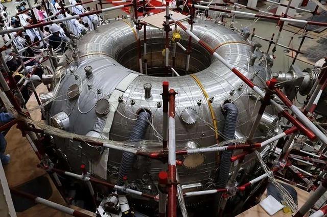 太空核动力来了！两公司联手测试，2027开启深空能源新篇