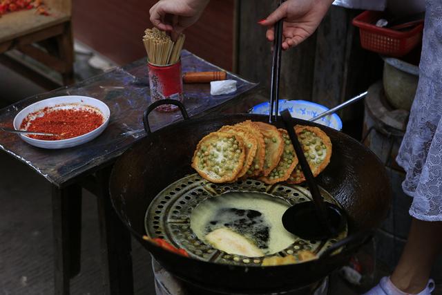 人间烟火气，最抚凡人心之上里古镇（原创）