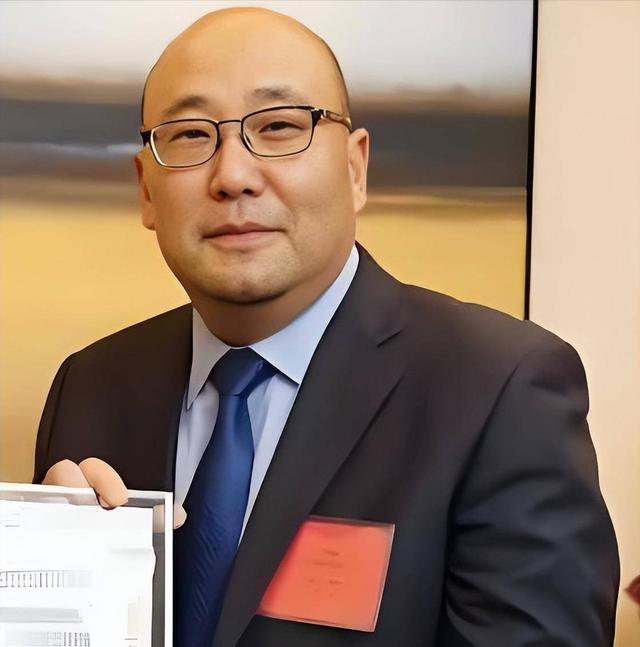 损中利美！转移资产、包养情妇，千亿国民企业其实早被美国控股