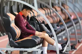 武磊更新伤情：刚在巴塞罗那接受手术，预计一周后回国图片