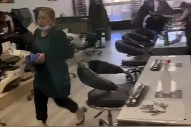 出国13年，修脚10年，宁死不回国的凤姐如今大变样？图片