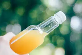 身上有这两个特征的人，日后必有厚福，别不信图片