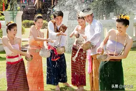 欢庆新年！泰国文化部发布中泰英法四语《宋干节之歌》！图片