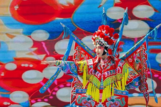 国际友人专程赴长为哪般？长春这里告诉你