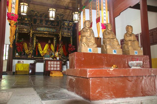 三国赤壁古战场，华中规模最大的三国文化体验基地，重温历史硝烟