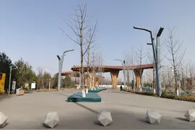 太原晋阳湖公园停车场将对新能源车开始收费图片