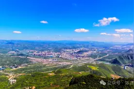 涉县：登高望远 感受秋日壮丽图片