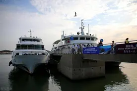 琼州海峡：推行“预约过海”和船票预售模式，车辆进港采取“智能设备+人工”进行核验图片