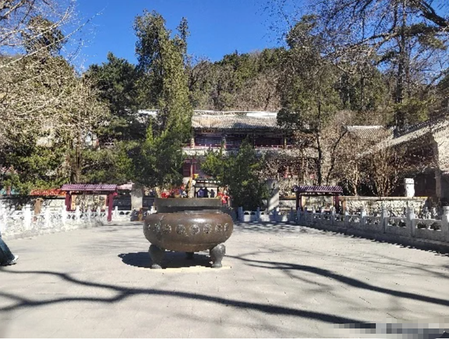 中国有一古庙，庙不大，却有武警全天站岗，到底有什么过人之处？