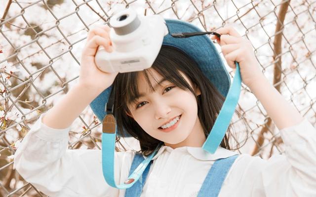 探探怎么约女生出来？别刚匹配就问，先聊出好感再开口