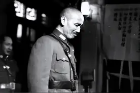 49年蒋介石下令暗杀三人，毛人凤看后不敢动手，宋美龄当场大怒图片