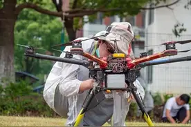 网传无人机飞手紧缺，考出证后却没工作！又是培训机构割韭菜？图片