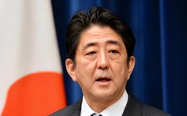 硬扛一个多月后，高市早苗终于改口，国台办回应不留情面