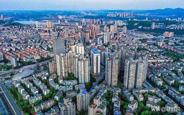 来贵州找优越感，越南人破防了：中国最穷的省为什么比河内还好？