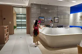 G360商务座超快，四个半小时从南京南到西安北，中间只停两个站图片