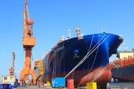 中日韩上半年新船订单差距断崖：韩132艘，日仅49艘，中国多少？图片