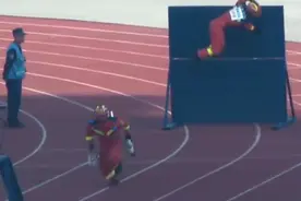 看消防员大比武宛如开了三倍速图片